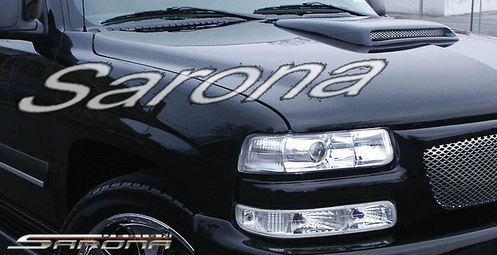 Custom Chevy Suburban Hood Scoop  SUV/SAV/Crossover (2001 - 2005) - $225.00 (Manufacturer Sarona, Part #CH-003-HS)